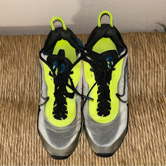 Nike air max 2090 Black and Neon Yellow Athletic Shoes main image 9